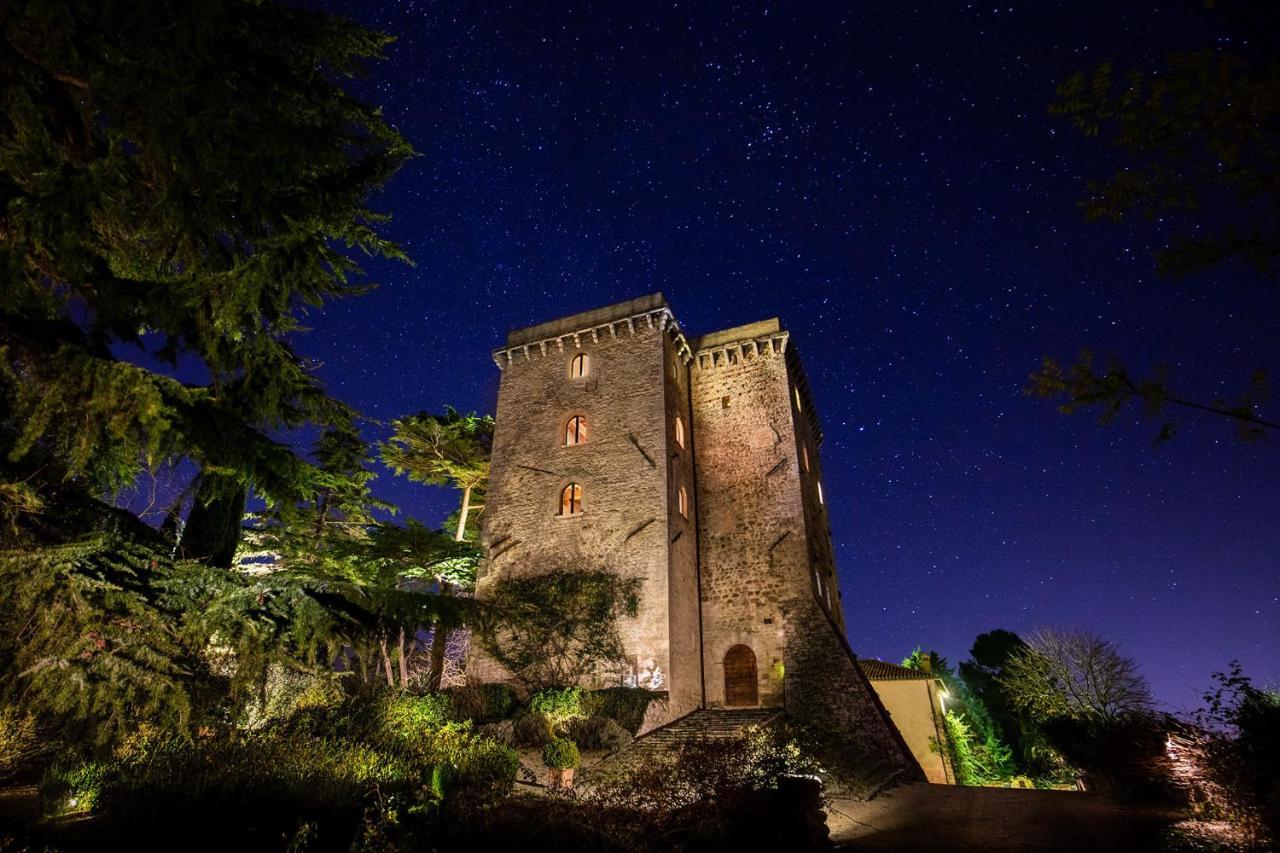 Aparthotel Torre Almonte Todi Esterno foto