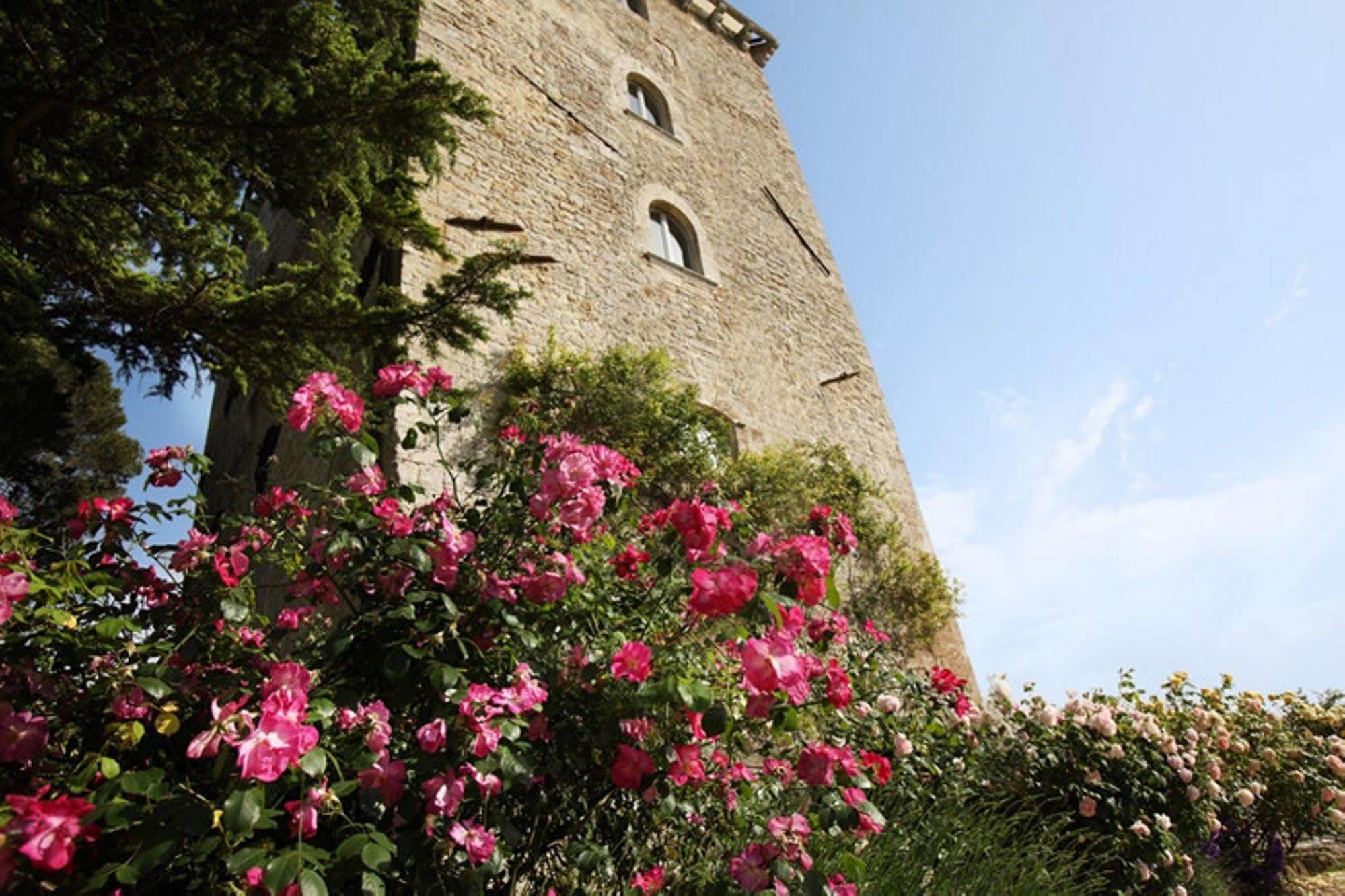 Aparthotel Torre Almonte Todi Esterno foto